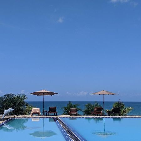 Amaan Ocean Hotel Kihinani Bububu Esterno foto