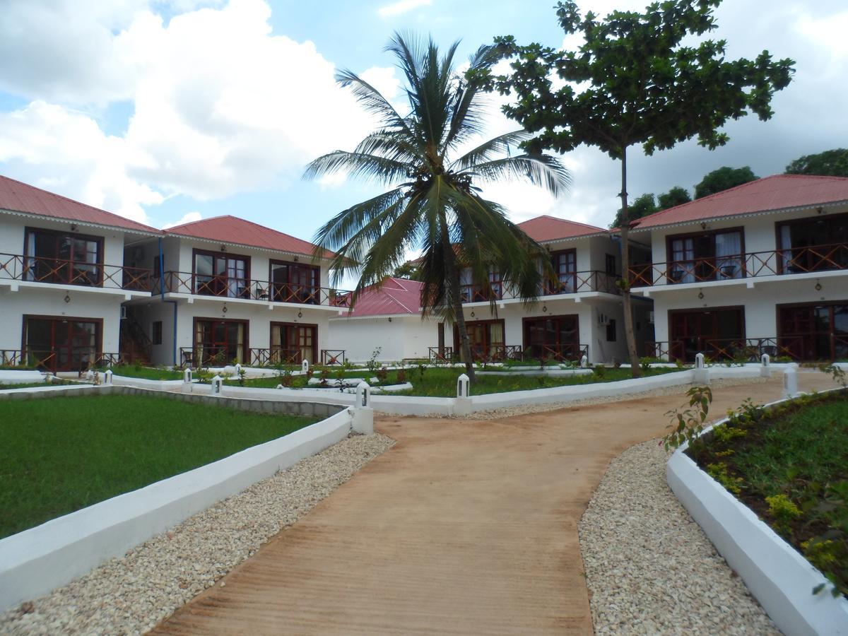Amaan Ocean Hotel Kihinani Bububu Esterno foto