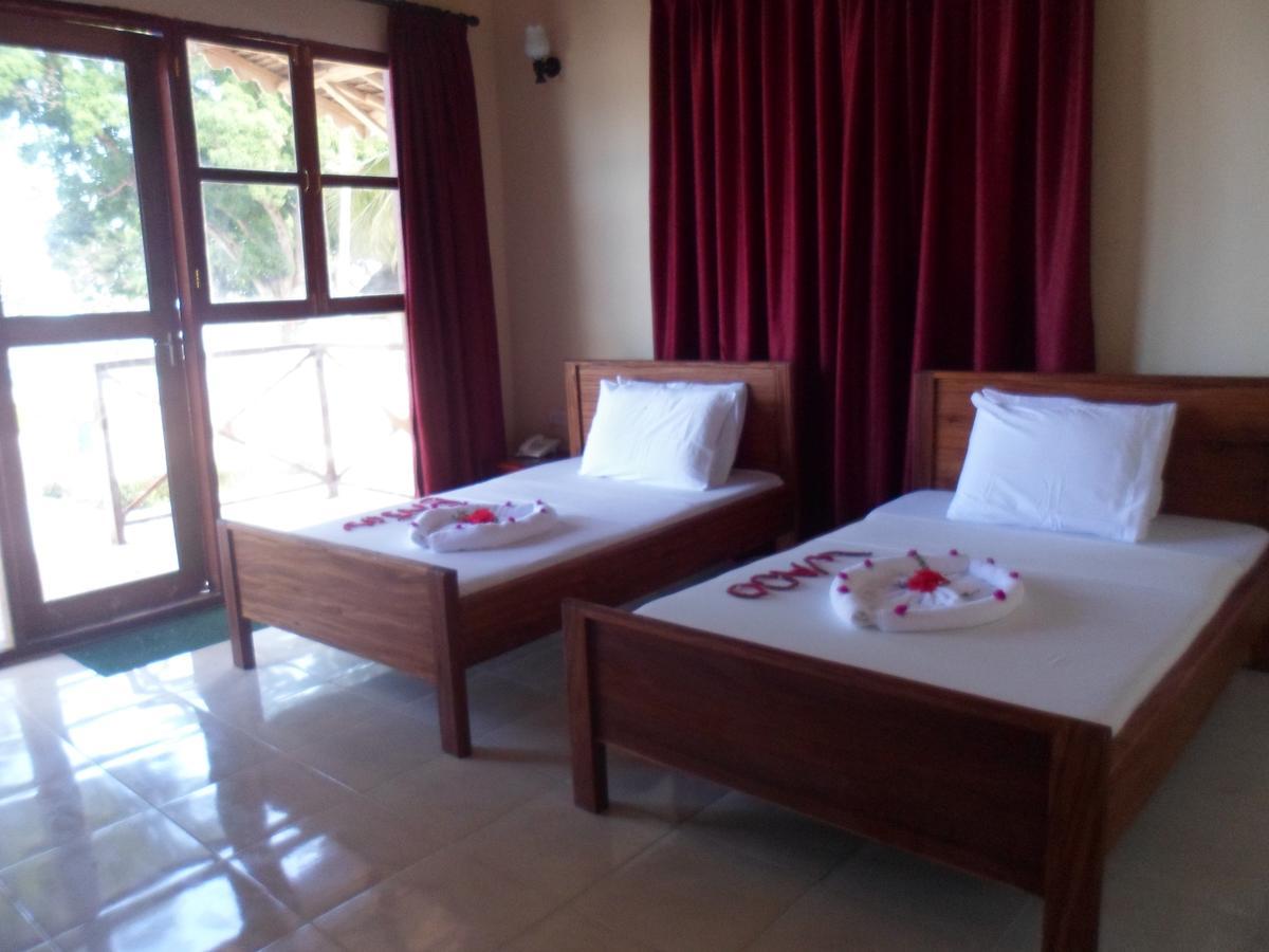 Amaan Ocean Hotel Kihinani Bububu Esterno foto