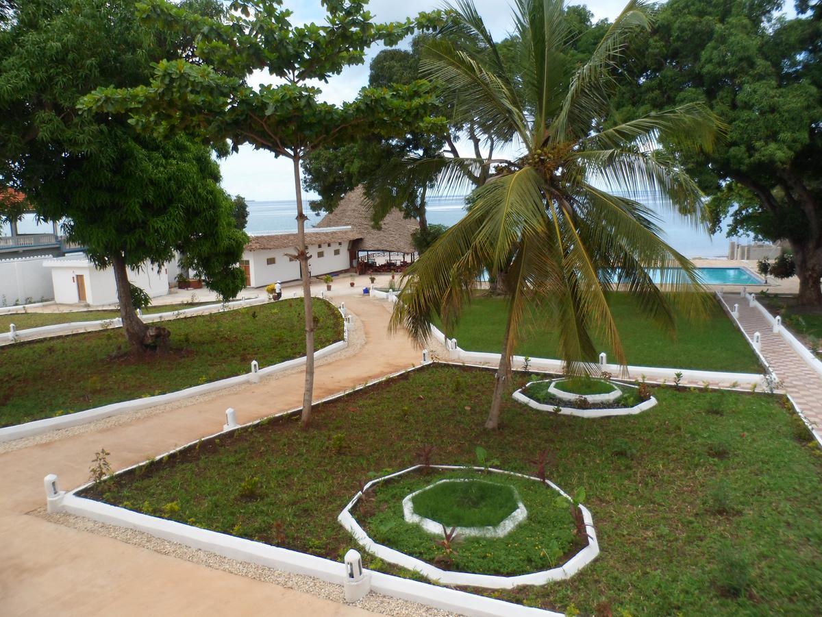 Amaan Ocean Hotel Kihinani Bububu Esterno foto