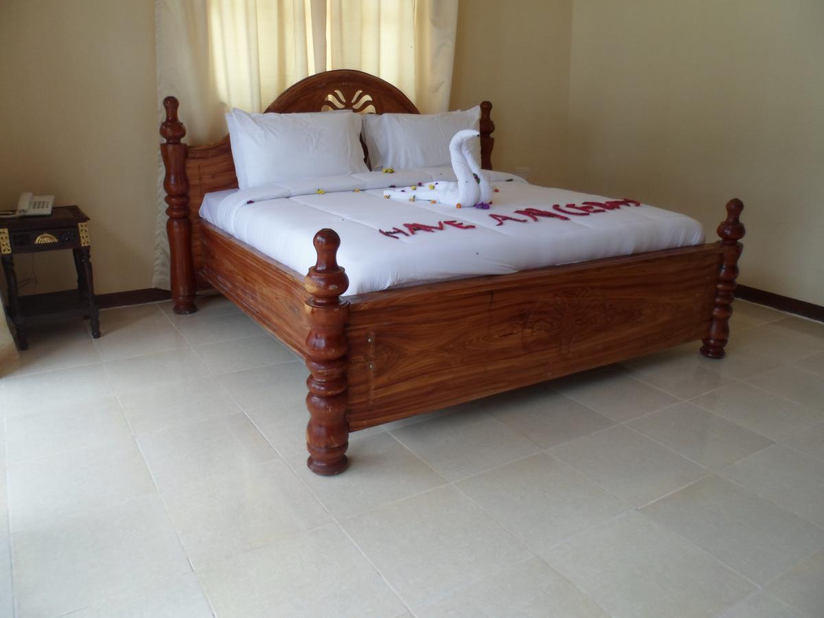 Amaan Ocean Hotel Kihinani Bububu Esterno foto