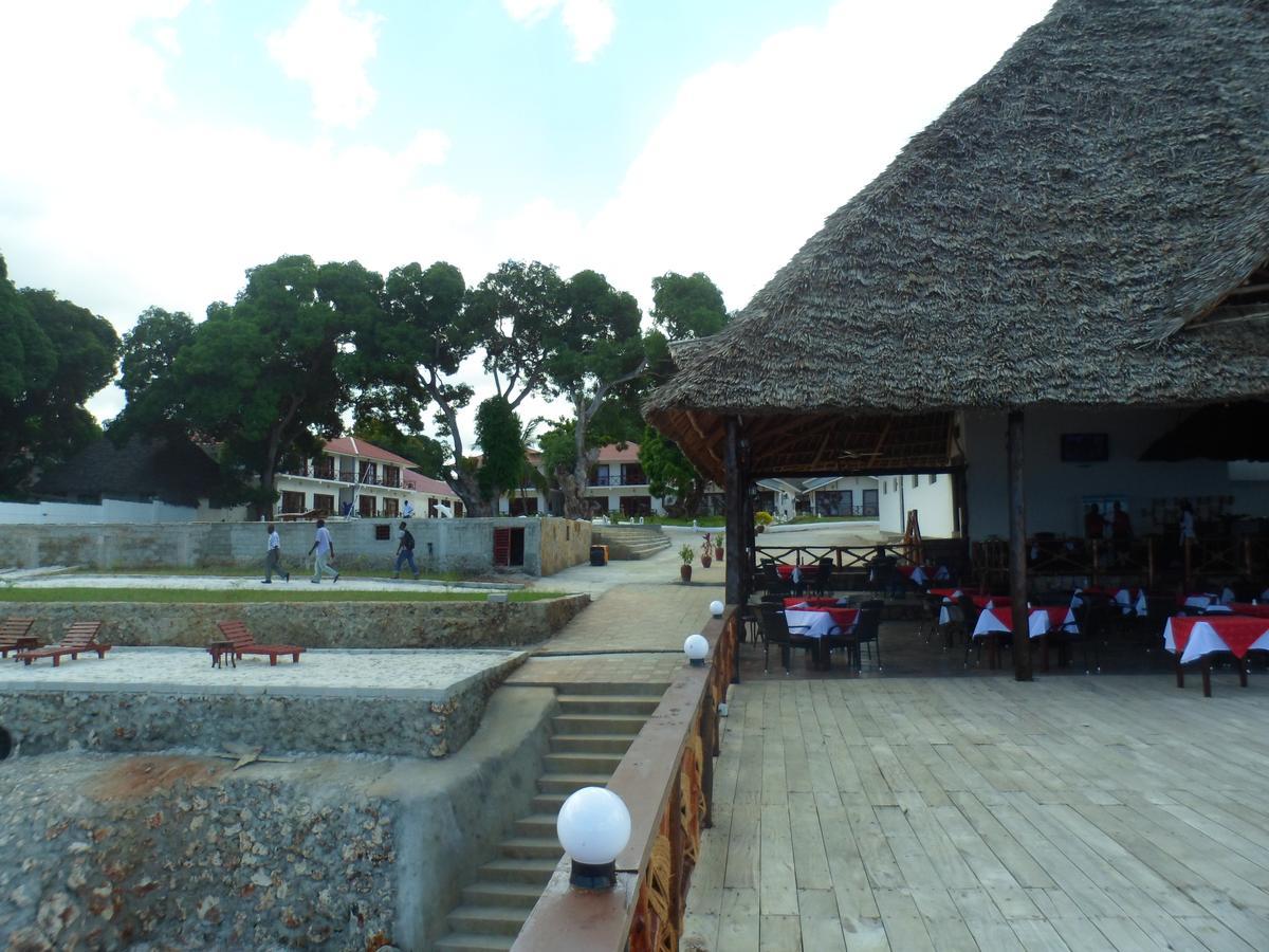 Amaan Ocean Hotel Kihinani Bububu Esterno foto