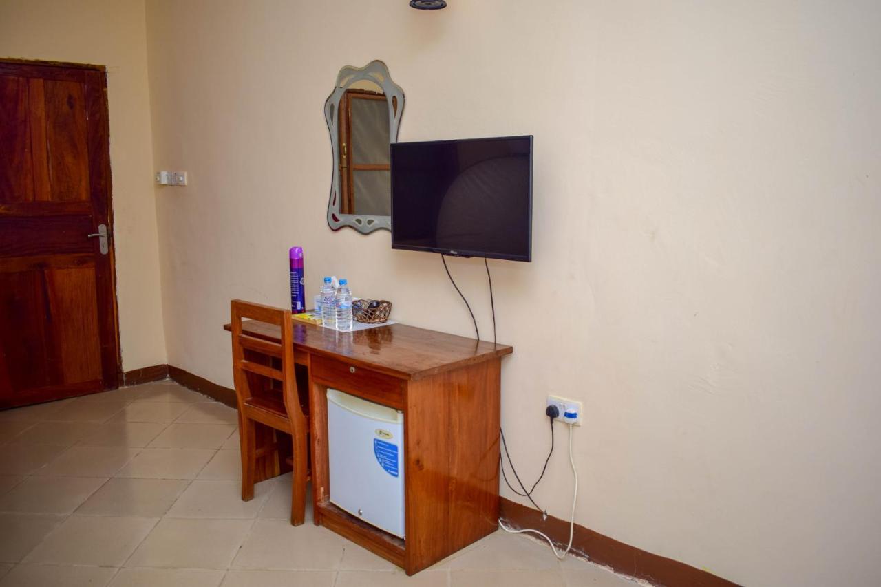 Amaan Ocean Hotel Kihinani Bububu Esterno foto