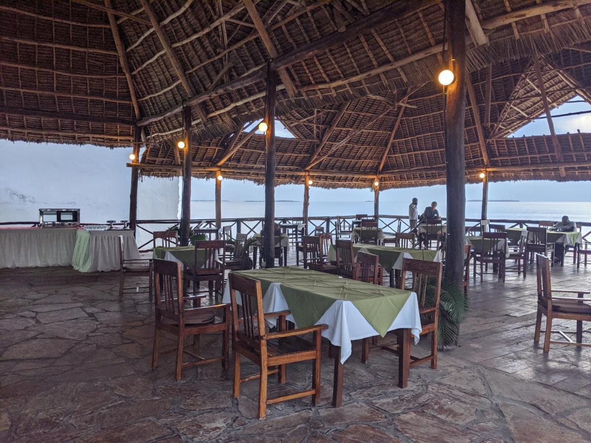 Amaan Ocean Hotel Kihinani Bububu Esterno foto